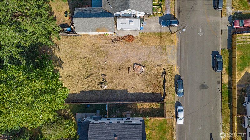 2nd image of 0 2nd Avenue NW