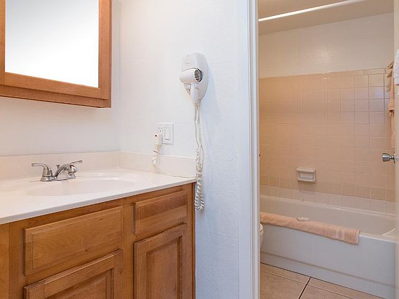 3rd image of 3205 S Atlantic Ave #115