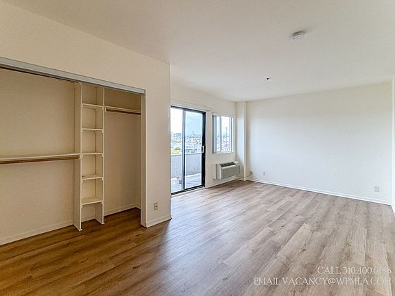 3rd image of 3848 Overland Ave APT 307