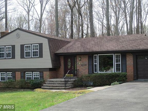 2nd image of 10544 Anita Dr