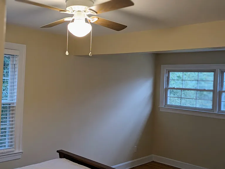 4668 Fairmont Ave — Photo 20