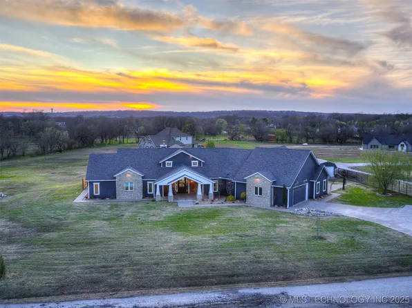 24944 S 4098th Rd, Claremore, OK 74019