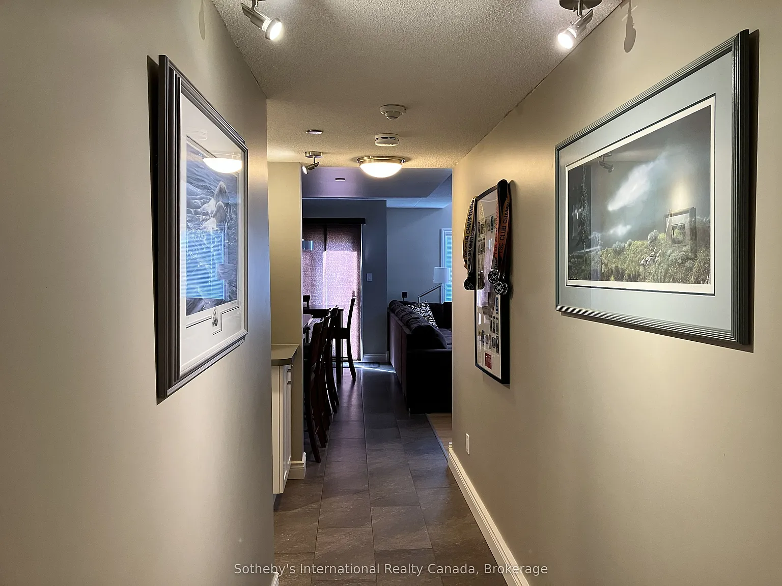 3 bed, $4,000 — Photo 4
