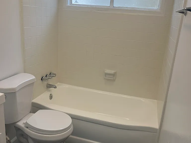 604 Madrid Ave #612C — Photo 5