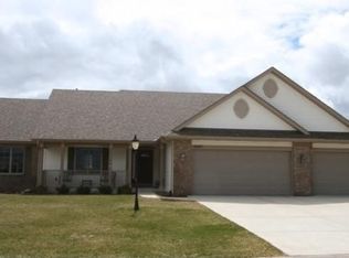 6627 Heritage Ave, Racine, WI 53406