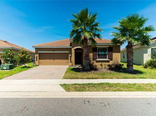 1015 Oak Bluff Dr, Davenport, FL 33837