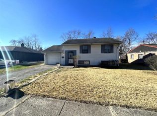 3722 Ireland Dr, Indianapolis, IN 46235