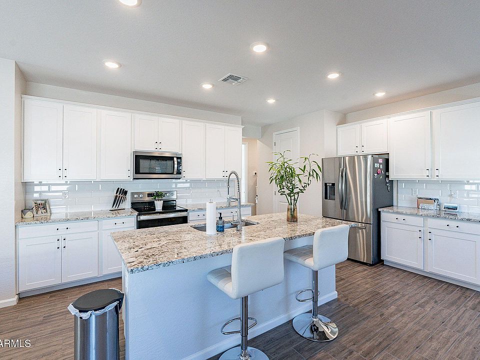 1st image of 24606 W Whyman Avenue