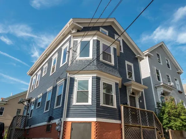 30 Royal St, Providence, RI 02906
