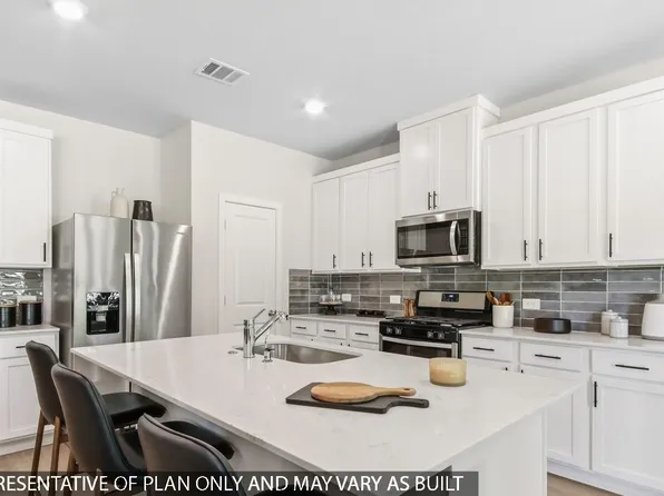 799 Timber Heights Dr, Dayton, TX 77535
