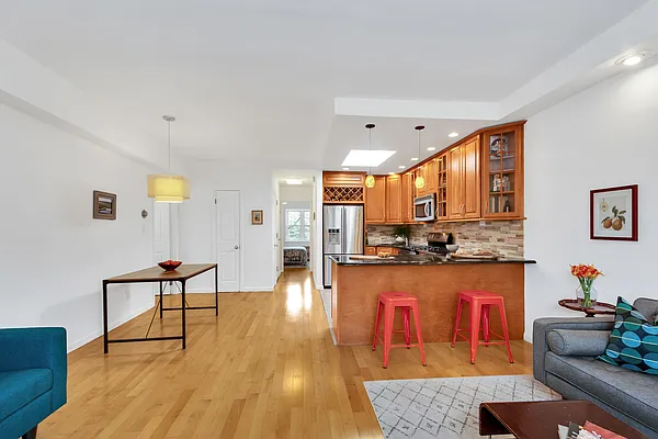 Rented by Corcoran | media 17