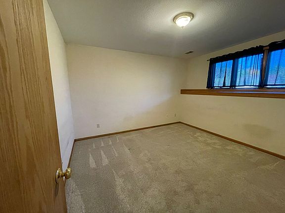 4th image of 931 W Monroe Ave #931