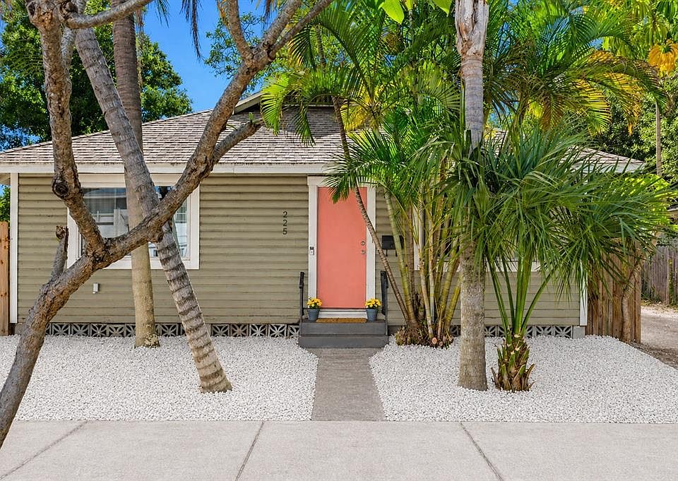 1st image of 225 35TH STREET S