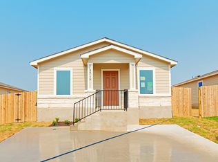 5710 Saint Emma Dr, Laredo, TX 78046