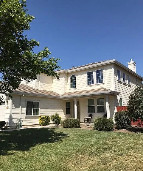 226 Barcelona Dr — Photo 3