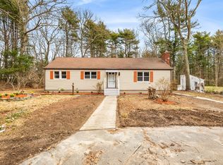 172 Fisher Rd, Dartmouth, MA 02747