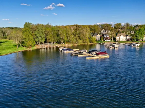 21018 Karoline Ct N, Forest Lake, MN 55025