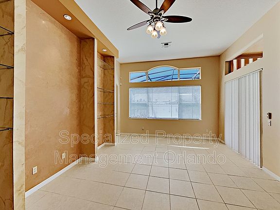 3rd image of 2470 The Oaks Blvd