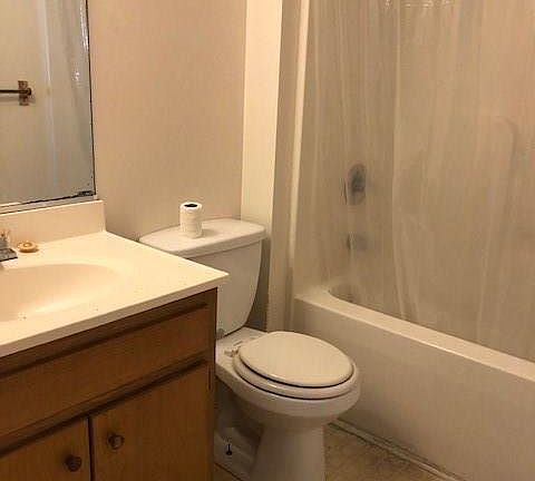 4th image of 122 Christian St APT 10