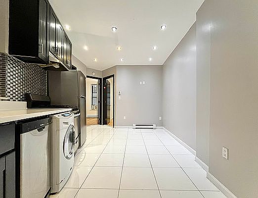 1st image of 312 W 114th St APT 2