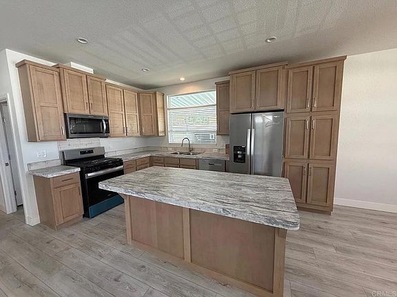 2nd image of 1499 Old Mountain Ave #6