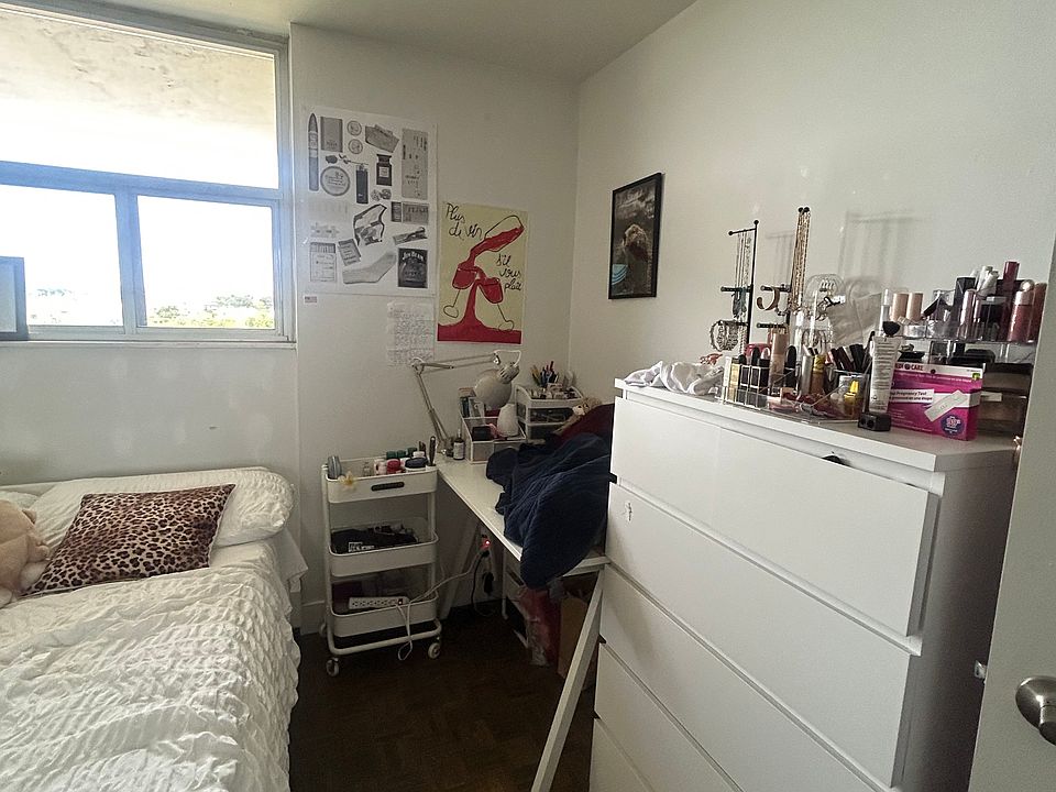 Bedroom- what it looks like furnished