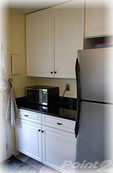 003. Kitchen 2 tall