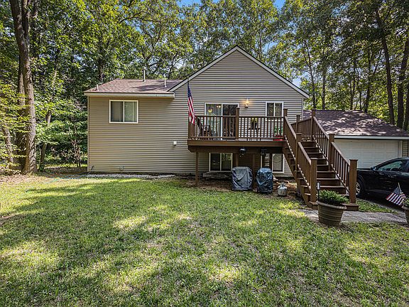 5th image of 8110 Indian Shores Dr