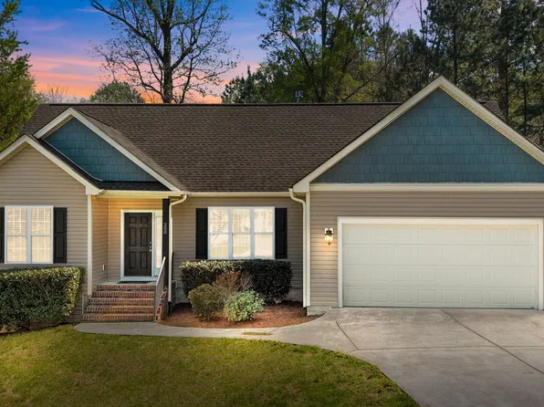 200 Bluegrass Dr, Oxford, NC 27565