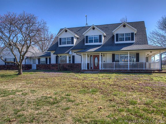 2nd image of 11002 E 440th Rd