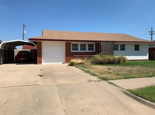 2606 Navajo Rd, Pampa, TX 79065