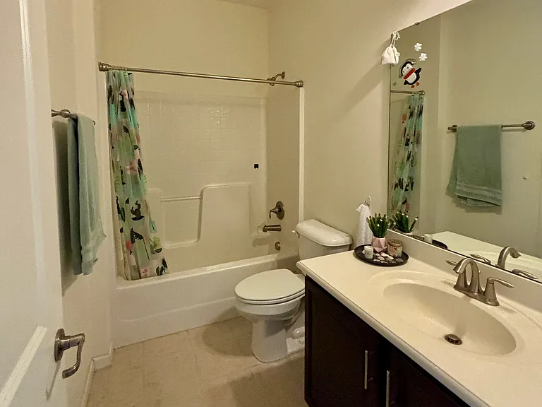 5319 Cambridgeshire Loop — Photo 14