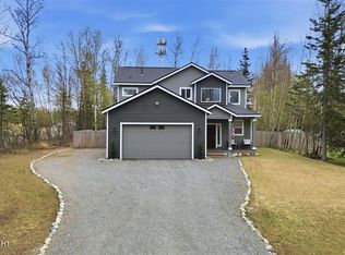 2380 E Grizzly Bear Dr, Wasilla, AK 99654
