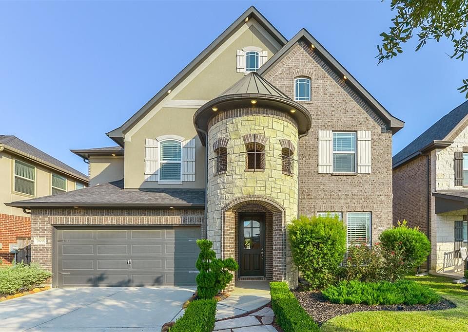 1st image of 28015 Scenic Shore Ln