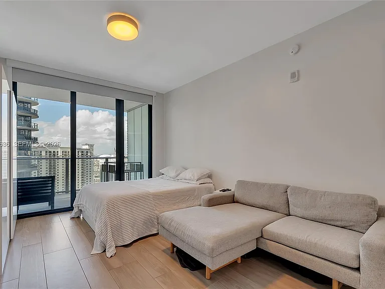 1010 Brickell Ave #3510 — Photo 2
