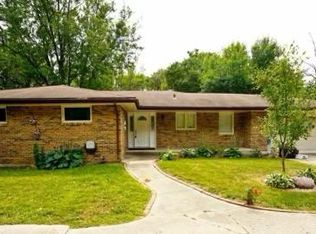 3313 Spring Creek Rd, Rockford, IL 61107