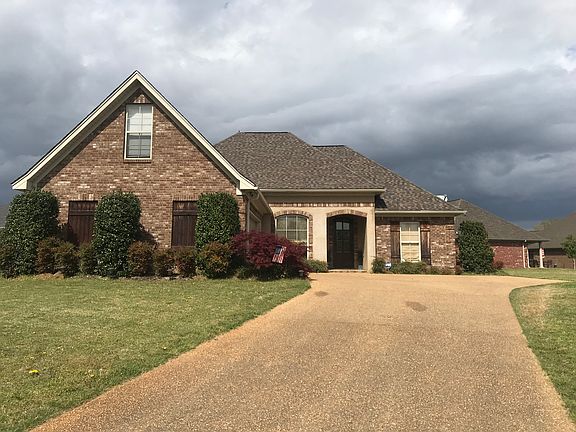 2nd image of 88 McCabe Dr