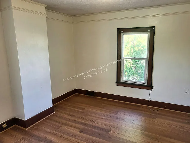2237 Brodhead Rd #2 — Photo 8