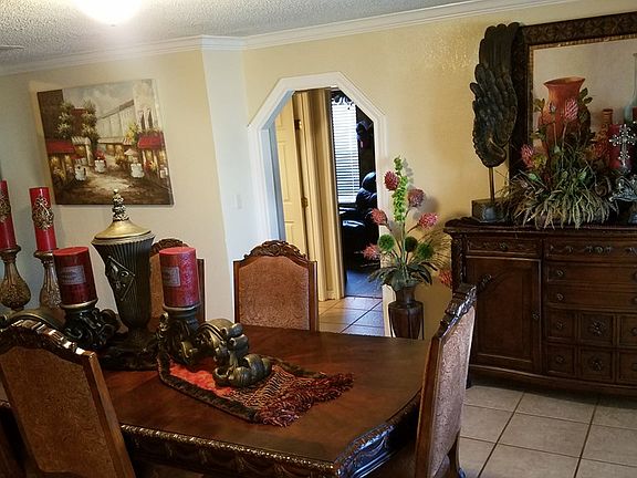 5th image of 2708 Franklin Ave