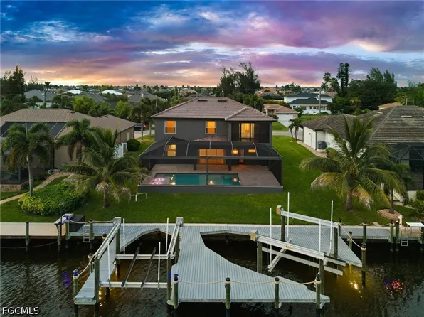 3520 SW 3rd Ter, Cape Coral, FL 33991