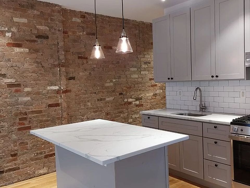 1st image of 50 Mac Dougal St #3