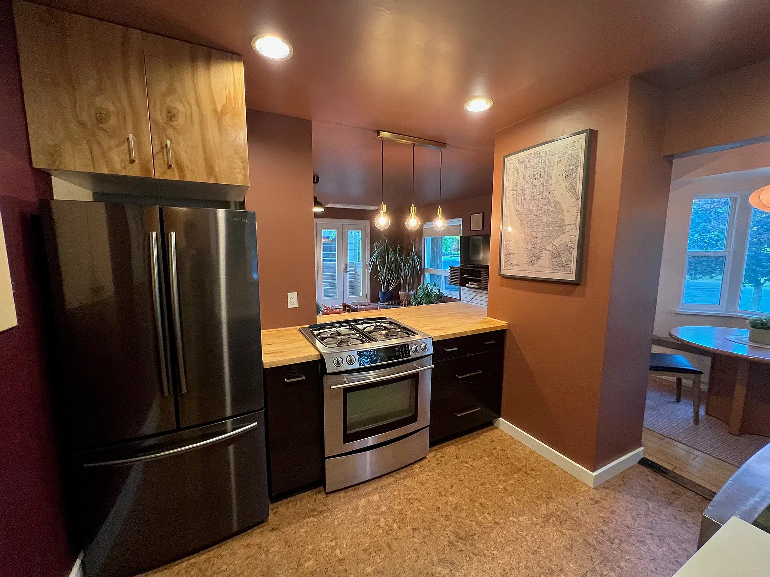 4 bed, 1600 sqft, $3,900 — Photo 4