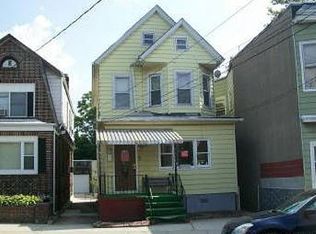 139 Lewis St, Perth Amboy, NJ 08861