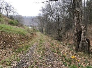 Seahurst Dr, Seahurst, WV 25801