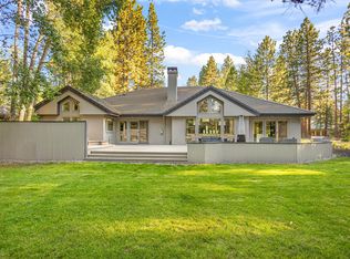 19372 Soda Springs Dr, Bend, OR 97702