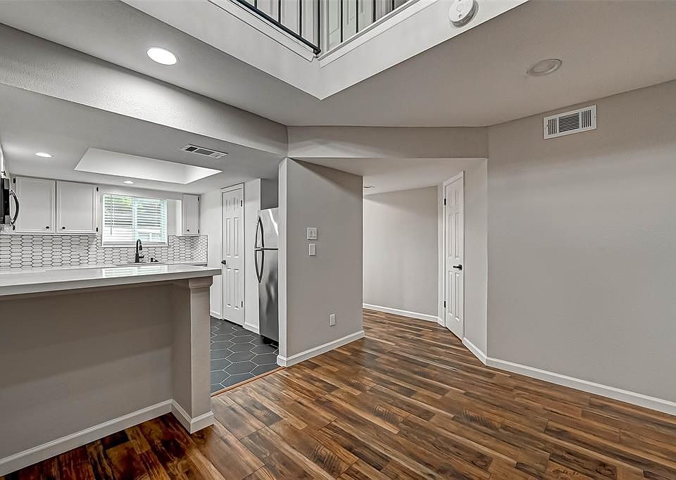 1st image of 5005 Georgi Ln APT 202