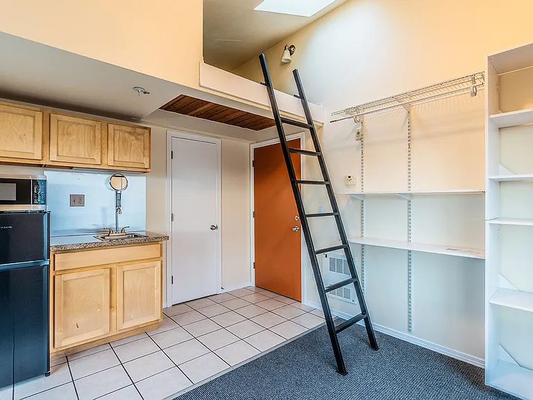 Solana Apodment Homes | International District — Photo 9