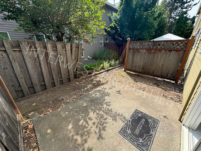 16705 NE Halsey St #106 — Photo 13