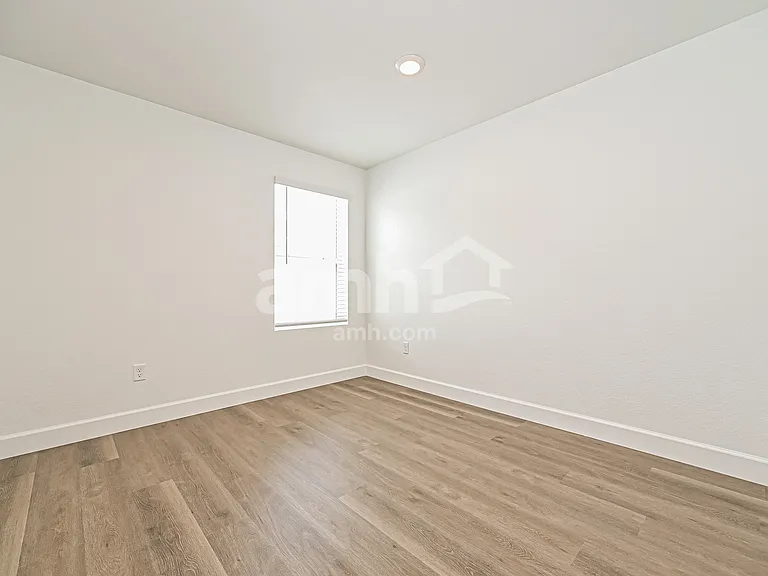 10069 Atchinson Ct — Photo 15