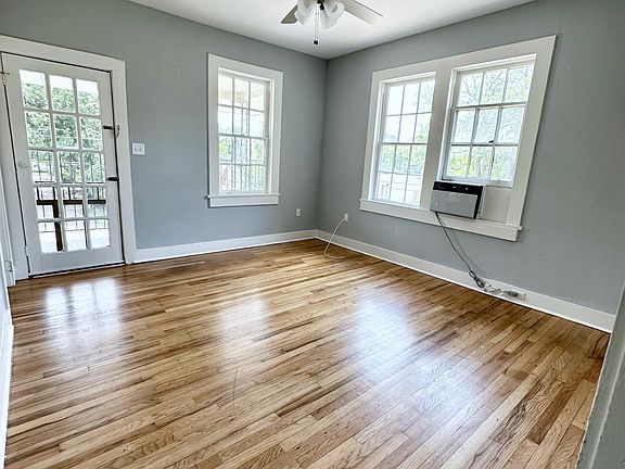 Living room as you enter the apartment